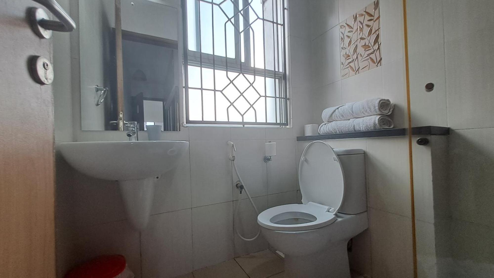 Ary Homestay Nyali- Behind City Mall Nyali Beach Exterior foto